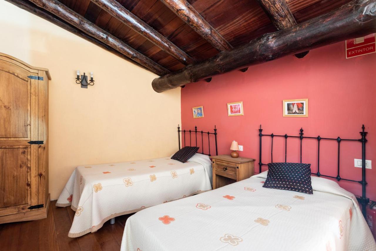 Гостевой дом Charming Rustic House El Pinar & Wifi Экстерьер фото
