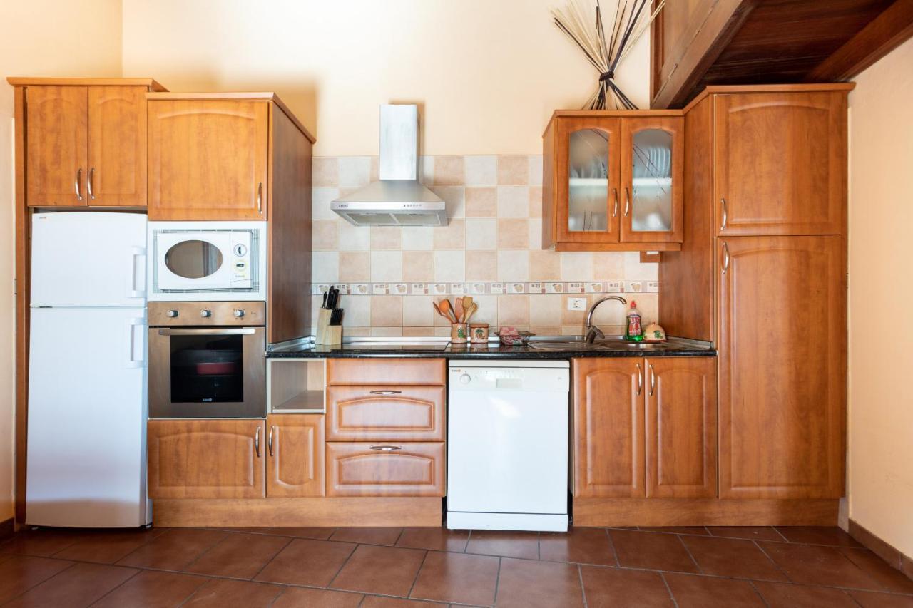 Гостевой дом Charming Rustic House El Pinar & Wifi Экстерьер фото
