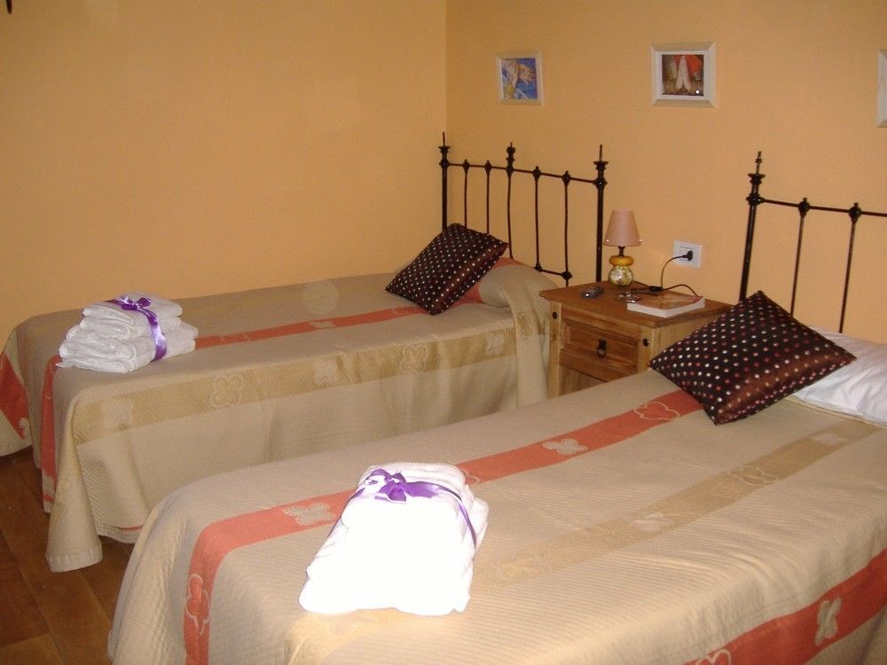 Гостевой дом Charming Rustic House El Pinar & Wifi Экстерьер фото