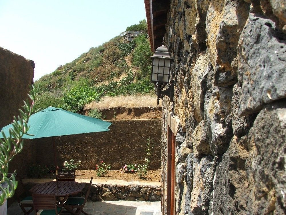 Гостевой дом Charming Rustic House El Pinar & Wifi Экстерьер фото